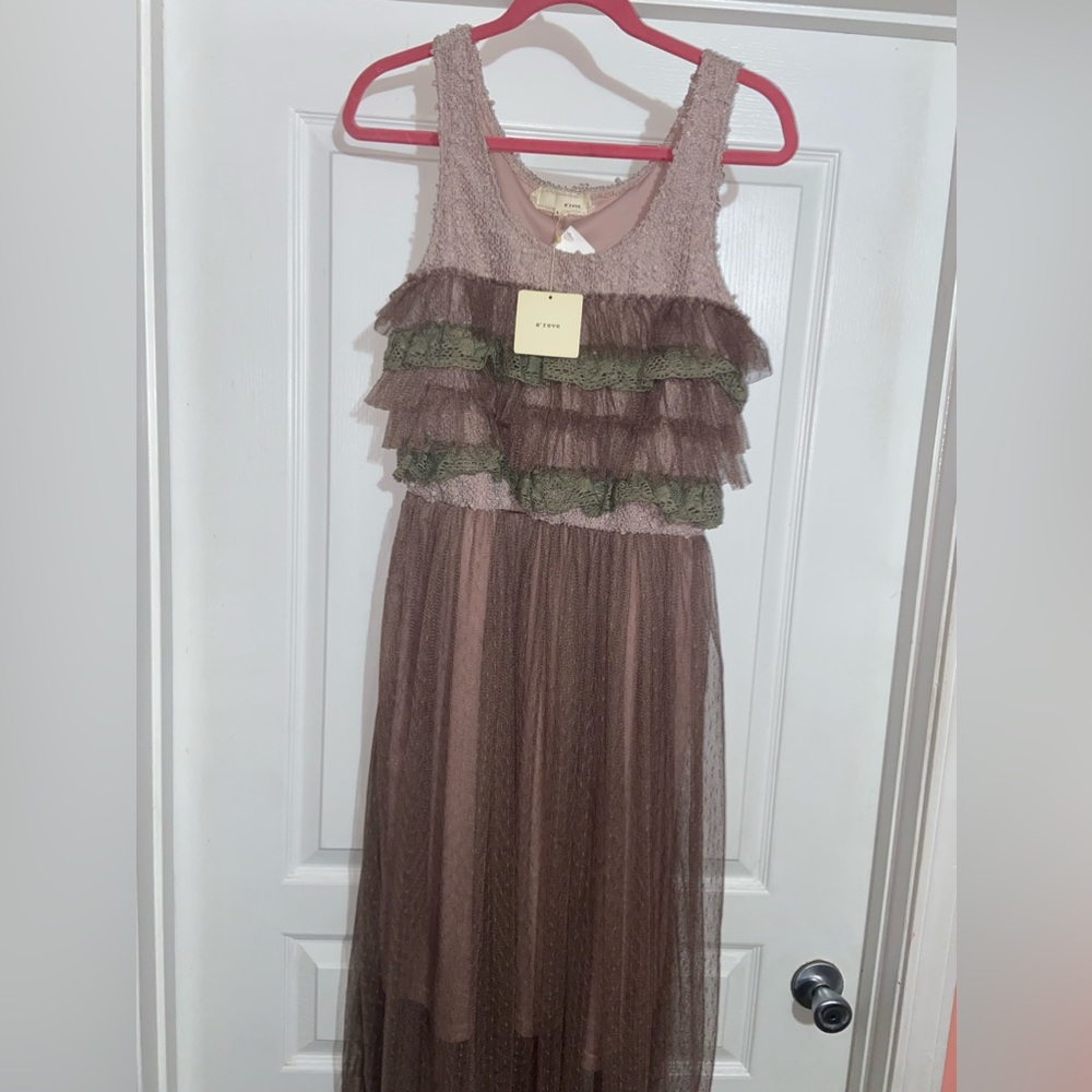 New stylish cute dresses in woman sz L created by A’REVE.